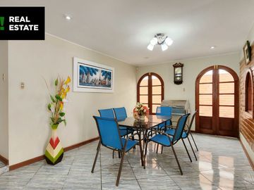 VENTA DE CASA CERCA AL MAR EN SAN BARTOLO