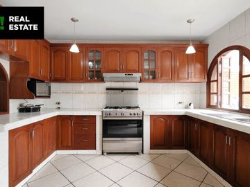 VENTA DE CASA CERCA AL MAR EN SAN BARTOLO