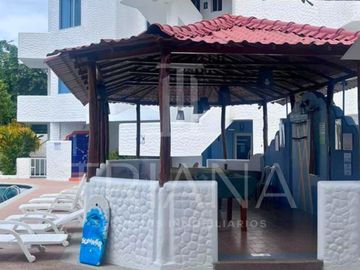 DEPARTAMENTO / PENTHOUSE DE VENTA DÚPLEX TONSUPA ESMERALDAS