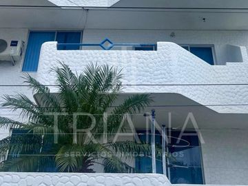 DEPARTAMENTO / PENTHOUSE DE VENTA DÚPLEX TONSUPA ESMERALDAS
