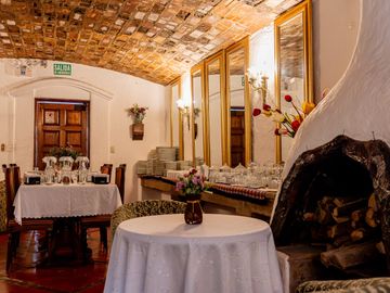 SE VENDE HOTEL BOUTIQUE Y RESTAURANTE EN MIRAFLORES ( PRECIO NEGOCIABLE)