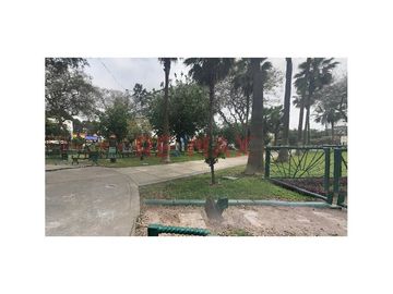 Venta De Departamento En Santiago De Surco