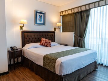 SE VENDE HOTEL BOUTIQUE Y RESTAURANTE EN MIRAFLORES (PRECIO NEGOCIABLE)