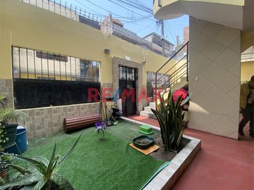 ¡Atención Inversionistas! Casa En Venta En El Agustino
