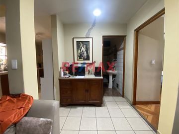 ¡Atención Inversionistas! Casa En Venta En El Agustino