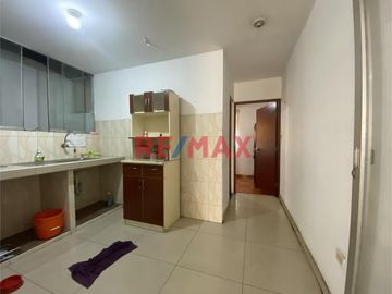 ¡Atención Inversionistas! Casa En Venta En El Agustino