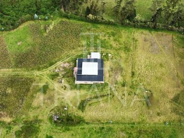 TERRENO MAS PROPIEDAD BARRIO LA ESPERANZA SECTOR LA CADENA IBARRA IMBABURA
