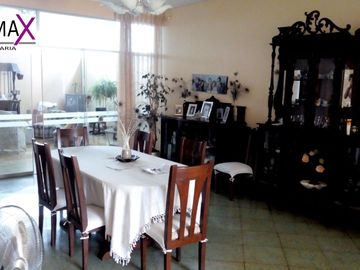 CASA EN VENTA O ALQUILER URB. CLARK-PIURA