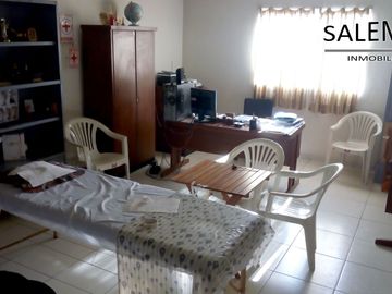 CASA EN VENTA O ALQUILER URB. CLARK-PIURA