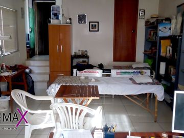 CASA EN VENTA O ALQUILER URB. CLARK-PIURA