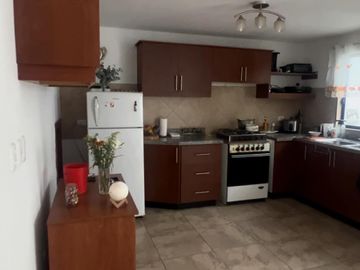 EN VENTA HERMOSA CASA CERCA DE MONAY