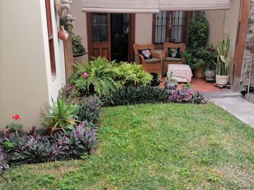 VENTA DE HERMOSA CASONA EN EL CORAZÓN DE BARRANCO