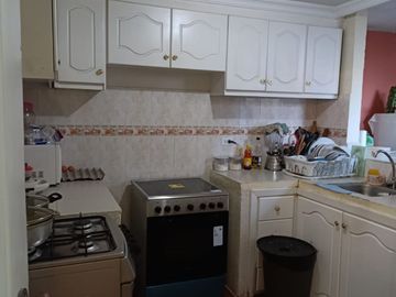 CASA de VENTA en Conjunto Habitacional a 2 cuadras de Av. Geovanny Calles, Calderón, Ecuador