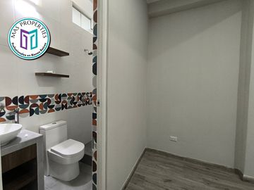 SE VENDE CASA EN LA QUINTA LAS GARDENIAS !