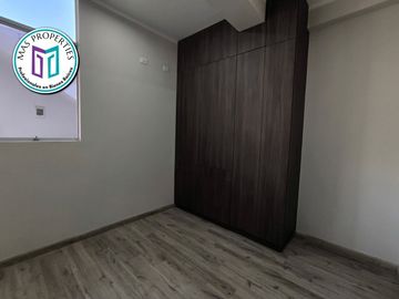 SE VENDE CASA EN LA QUINTA LAS GARDENIAS !
