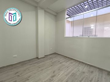 SE VENDE CASA EN LA QUINTA LAS GARDENIAS !