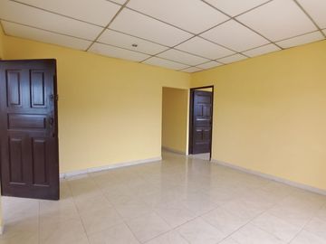 VENTA DE CASA RENTERA ESQUINERA EN CDLA. COVIEM SUR DE GUAYAQUIL