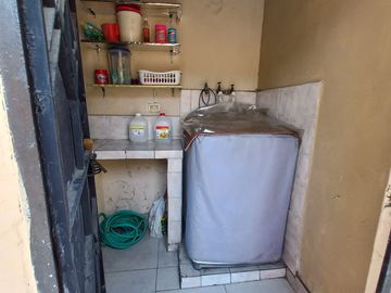 VENTA DE CASA RENTERA ESQUINERA EN CDLA. COVIEM SUR DE GUAYAQUIL