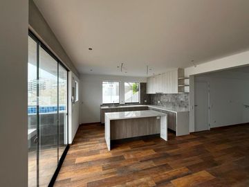 VENTA DE DEPARTAMENTO, TIPO 2 EN SEGUNDA FILA DE PLAYA CABALLEROS, CON VISTA DIRECTA A LA BAHIA  CON TERRAZA Y PISCINA. EN PROYECTO