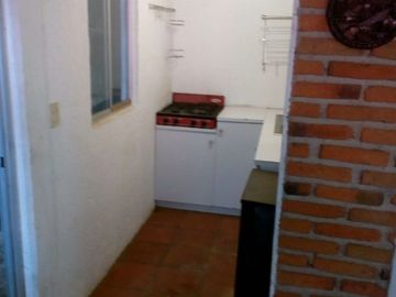 CASA EN LOMAS DE TZOMPANTLE