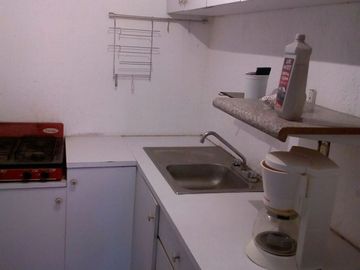 CASA EN LOMAS DE TZOMPANTLE