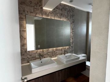 VENTA DE DEPARTAMENTO, TIPO 4 EN SEGUNDA FILA DE PLAYA CABALLEROS, CON VISTA DIRECTA A LA BAHIA CON TERRAZA Y PISCINA. EN PROYECTO