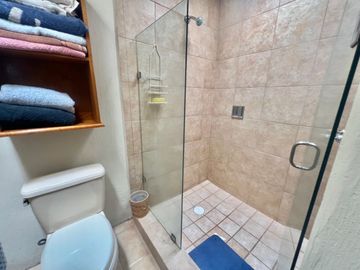 En Venta Casa en Condominio “El Rincon”, jardines universidad