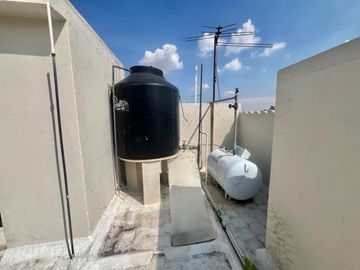 En Venta Casa en Condominio “El Rincon”, jardines universidad