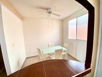 CASA EN VENTA EN XOCHITEPEC DENTRO DE FRACCIONAMIENTO CON AMENIDADES