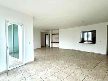 Renta departamento súper amplio en cuernavaca en la mejor zona , col delicias