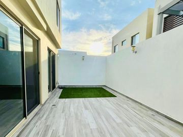 Casa en venta en Rivello Residencial al poniente de Hermosillo modelo Atella Plus