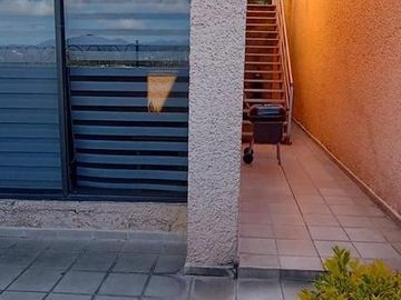 HERMOSA CASA EN PRIVADA EN PASEOS DEL BOSQUE