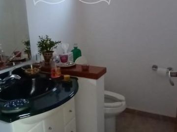 HERMOSA CASA EN PRIVADA EN PASEOS DEL BOSQUE