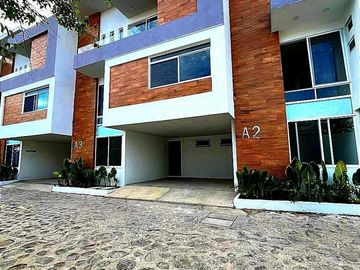 Casa Sola en Venta con Alberca Jardín en Yautepec a 30 minutos de Cuernavaca Morelos