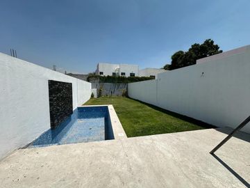 Casa Sola en Venta con Alberca Jardín en Yautepec a 30 minutos de Cuernavaca Morelos