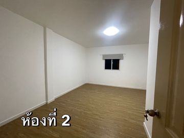 ขายทาวน์เฮ้าส์ ลำลูกกา คลอง6 ติดที่ว่าการอำเภอลำลูกกา ไทวัสดุ สถานีตำรวจลำลูกกา