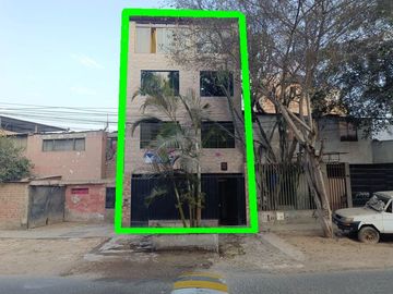 💥💫 VENDO CASA DE  4 PISOS CON FRENTE A LA  AV. CANTO GRANDE Y COLEGIO  NUESTRA SEÑORA DE LA MERCED - SJL 💫💥