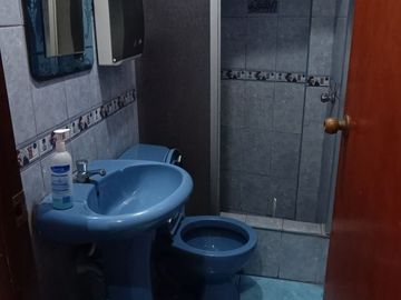 💥💫 VENDO CASA DE  4 PISOS CON FRENTE A LA  AV. CANTO GRANDE Y COLEGIO  NUESTRA SEÑORA DE LA MERCED - SJL 💫💥