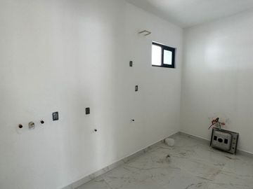 Casa en venta en Privada puerto de cadiz 1 Con alberca Privada