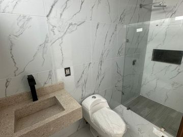 Casa en venta en Privada puerto de cadiz 1 Con alberca Privada