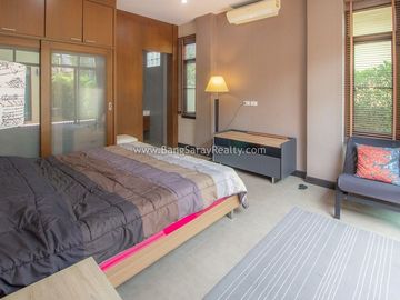 Pool Villa in Bang Saray Beach side