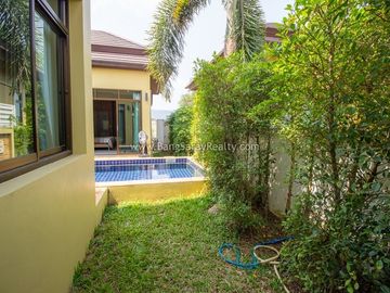 Pool Villa in Bang Saray Beach side