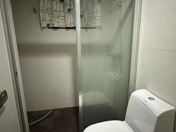 FOR SALE - Studio Unit in KL Tower, Legazpi Village, Makati City