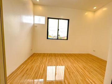 Affordable 4 Bedroom Brand New Duplex House and Lot for Sale in BF Resort Village, Las Piñas City