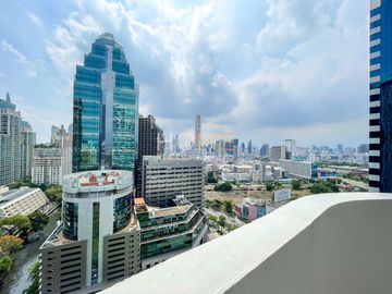 ห้องใหญ่ ใกล้รถไฟฟ้าเพลินจิต ✨ Wittayu Complex / 3 Bedrooms (FOR SALE), วิทยุ คอมเพล็กซ์ / 3 ห้องนอน (ขาย) DO349