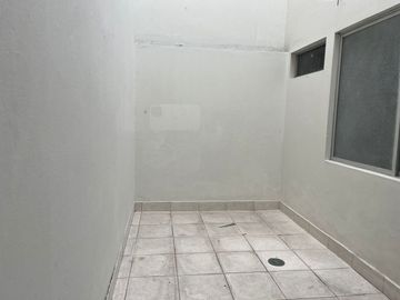 DEPARTAMENTO DE 2 DORMITORIOS EN VENTA EN LA AURORA