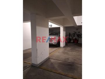 Venta Hermoso Departamento En Surco