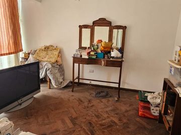 VENDO CASA EN BARRANCO CON MIRAFLORES PARQUE GONZALES PRADA PRECIO FINAL $280,000 FIJO
