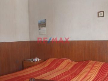 VENTA DE AMPLIA CASA EN LA MEJOR ZONA DE PUEBLO LIBRE CERCA A CENTROS COMERCIALES RESTAURANTES Y COLEGIOS