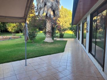 VENTA DE PARCELA CON CASA EN PEÑAFLOR